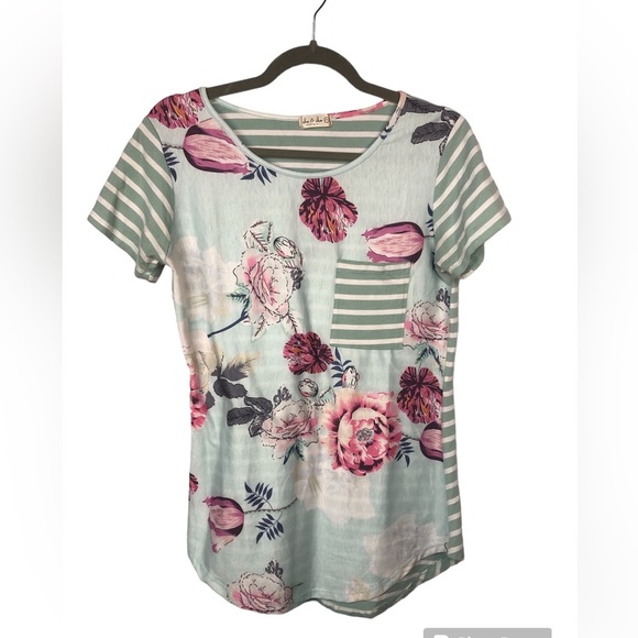 She & Sho Women’s Tee Shirt Short Sleeve Stripe Floral Soft Comfy Front Pocket - Picture 1 of 9